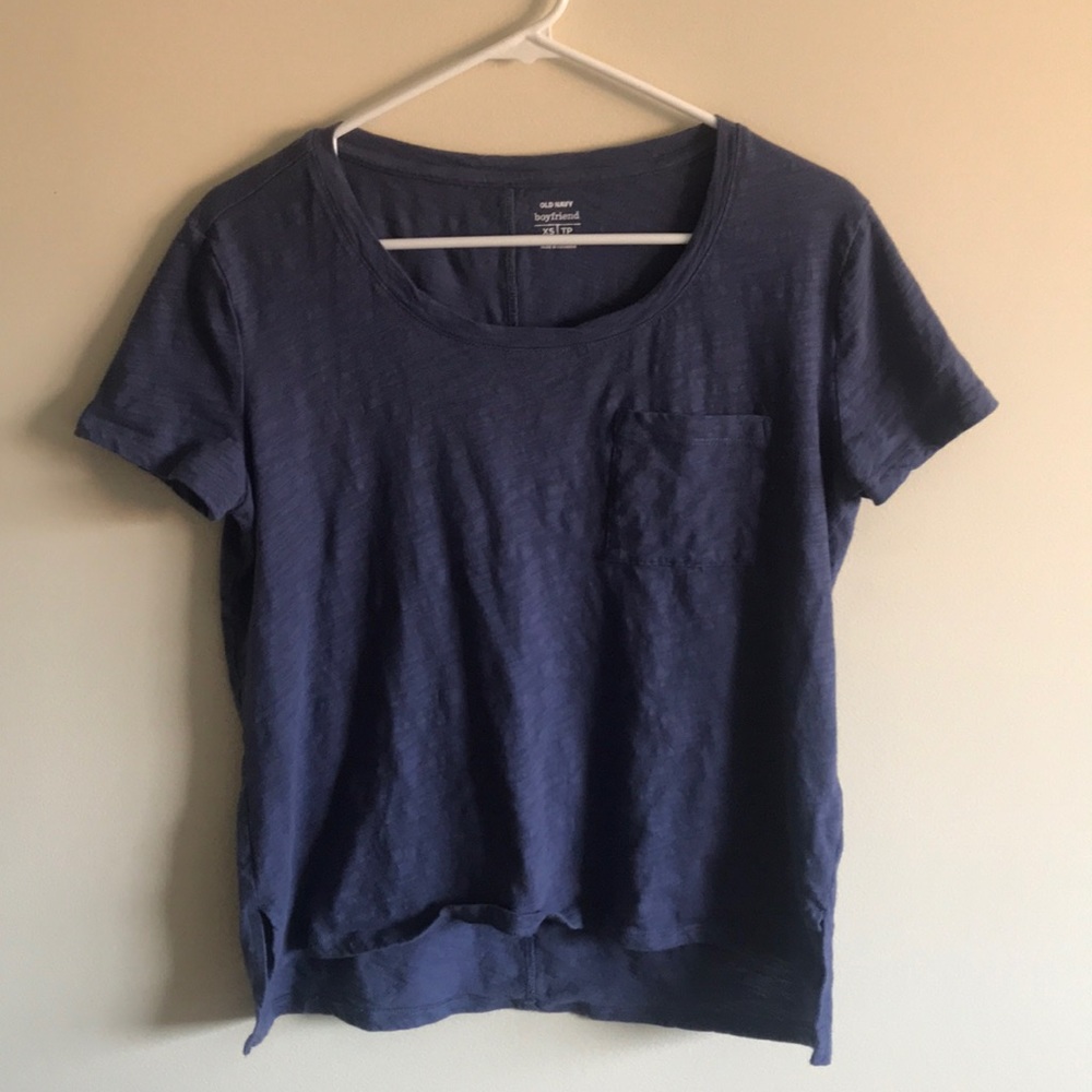 Old navy tee!